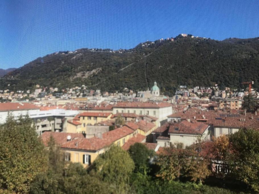 Maison 53 Incantevole Appartamento Vista Cattedrale Di Como Exterior foto
